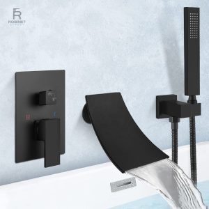 Robinet baignoire élégant avec finition murale