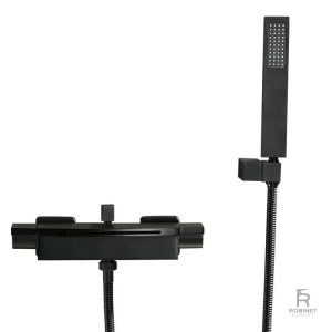 Accessoire de salle de bain : robinet mural