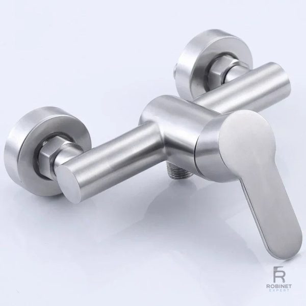 Design ergonomique du robinet de douche
