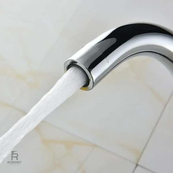 Robinetterie de cuisine avec levier ergonomique