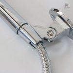Accessoire mural pour installation de pommeau de douche