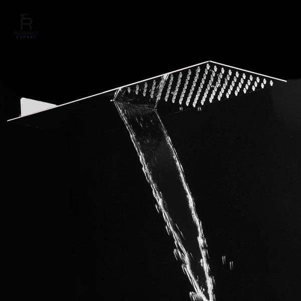 Accessoire de salle de bain : tête de douche